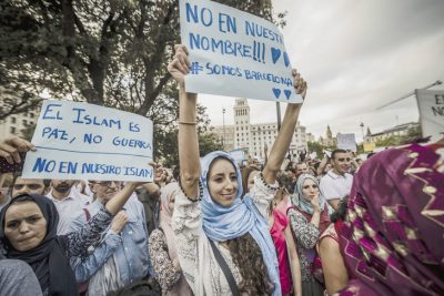 Manifestation-musulmans-lundi-Barcelone-Pas-notre-sommes-Barcelone 1 729 487
